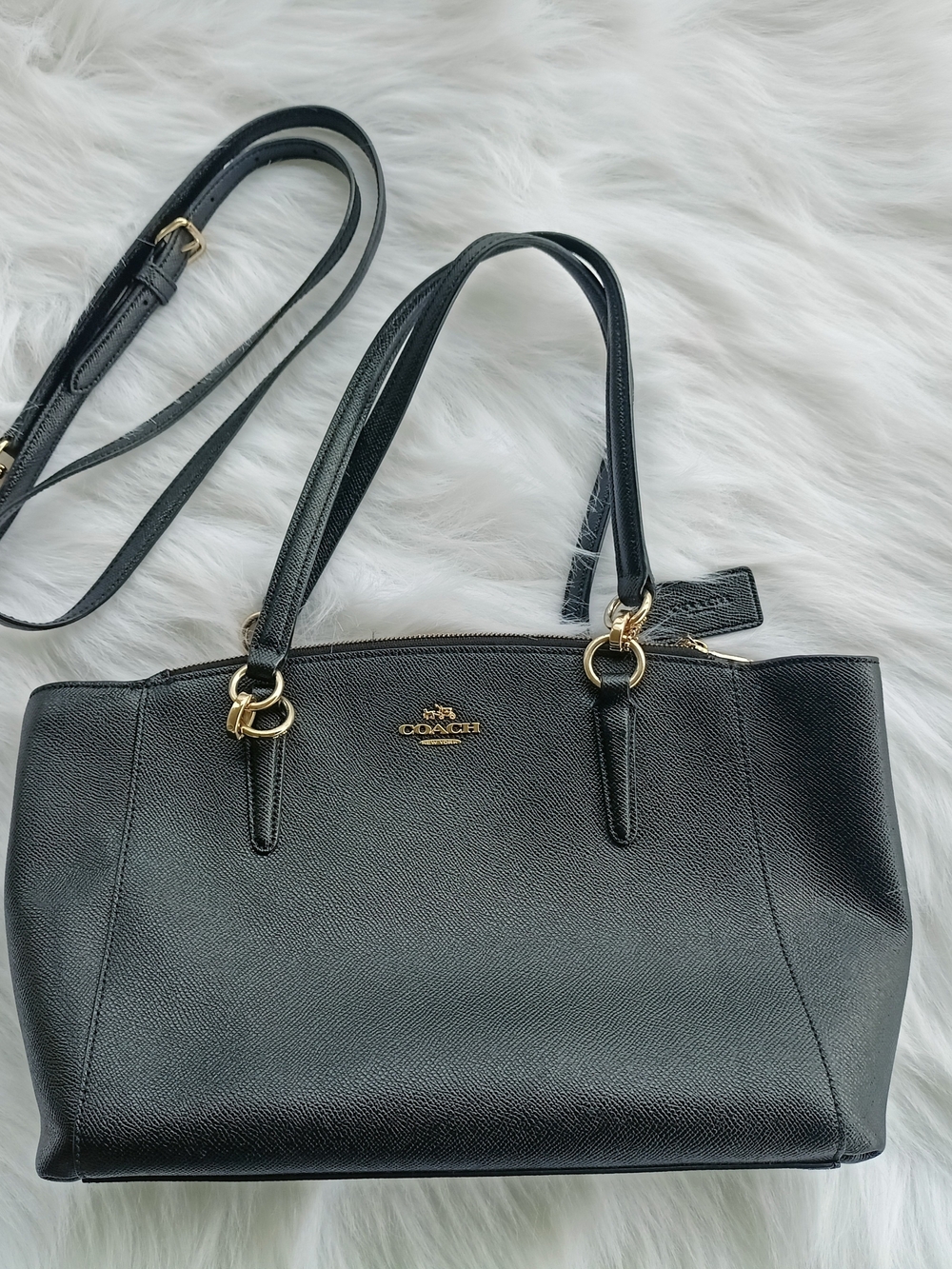 Coach Black Leather Shoulder Bag with Gold Hardware